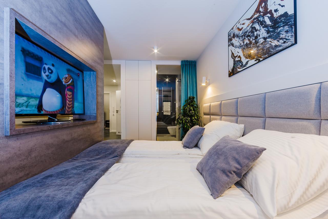Zigzak Superior 10b Apartment